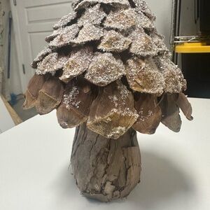 Rustic Brown Pinecone Tree Decor